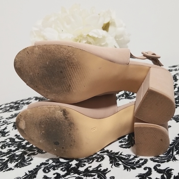 Steve Madden Carrine Blush Pink Suede Peep Toe Ankle Strap Chunky Heel Sandals - Picture 9 of 10